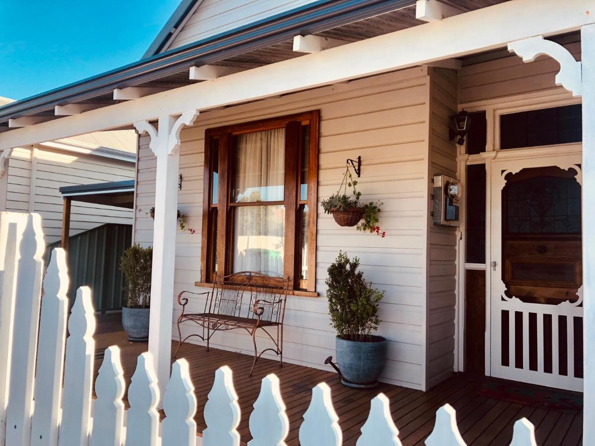 Railway Cottage Bunbury Exterior photo